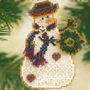 Снеговик с веночком Набор для вышивания крестом Mill Hill
