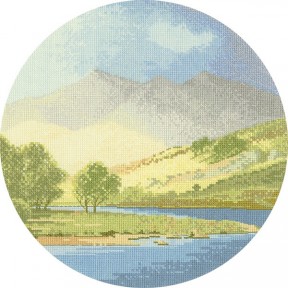 Гори та озеро Набір для вишивання хрестиком Heritage Crafts H269