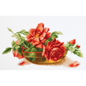 Набір для вишивки хрестиком Повітруля P6-025 Троянди у вазі