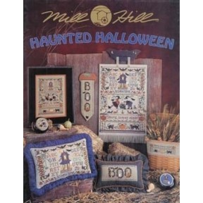 Haunted Halloween Буклет Mill Hill MHP66