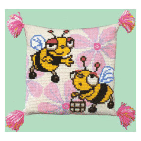 Веселые пчелки Набор для вышивания крестом подушки Чарівна Мить РТ-111