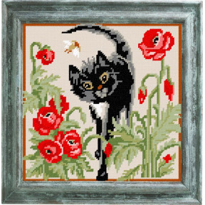 Кот в маках Канва с нанесенным рисунком Чарівниця E-22