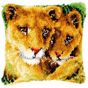 Львы Набор для вышивания подушки (ковровая техника) Vervaco PN-0147954