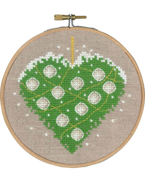 Набір для вишивання Серце з орнаментами (Heart with ornaments) PERMIN 13-4203 фото